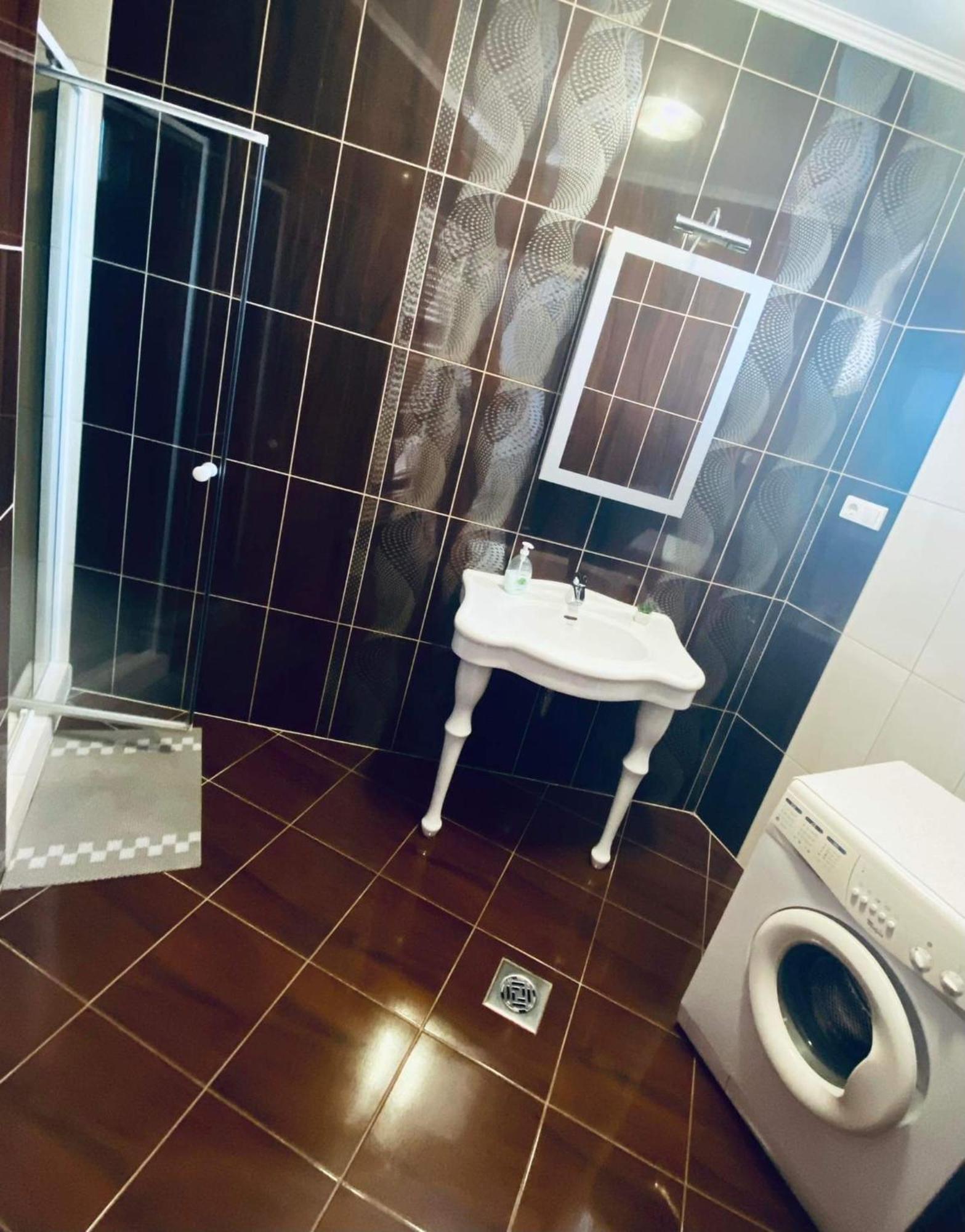 ホテル Box Vendeghaz Nagykáta 部屋 写真